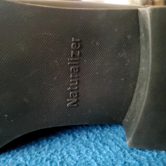 Naturalizer MidCalf Brown Leather Pull On Square Toe Boots  6 - Picture 6 of 6